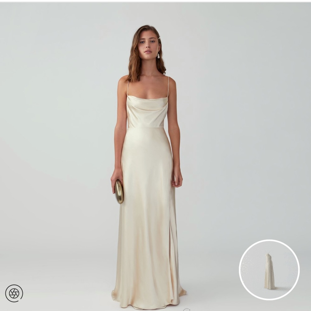 fame and partners “strapped draped gown”, unworn, size 6, in a teal color